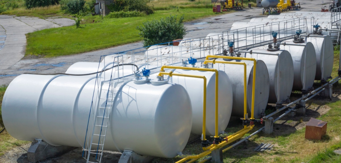 Tanks and tank trucks